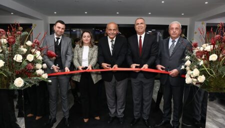 İSMAİL ÇALMAZ OTOMOTİV’DEN YENİLENEN PLAZA AÇILIŞI