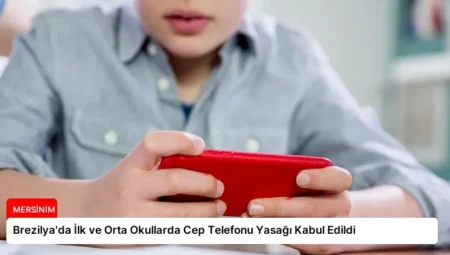 Brezilya’da İlk ve Orta Okullarda Cep Telefonu Yasağı Kabul Edildi